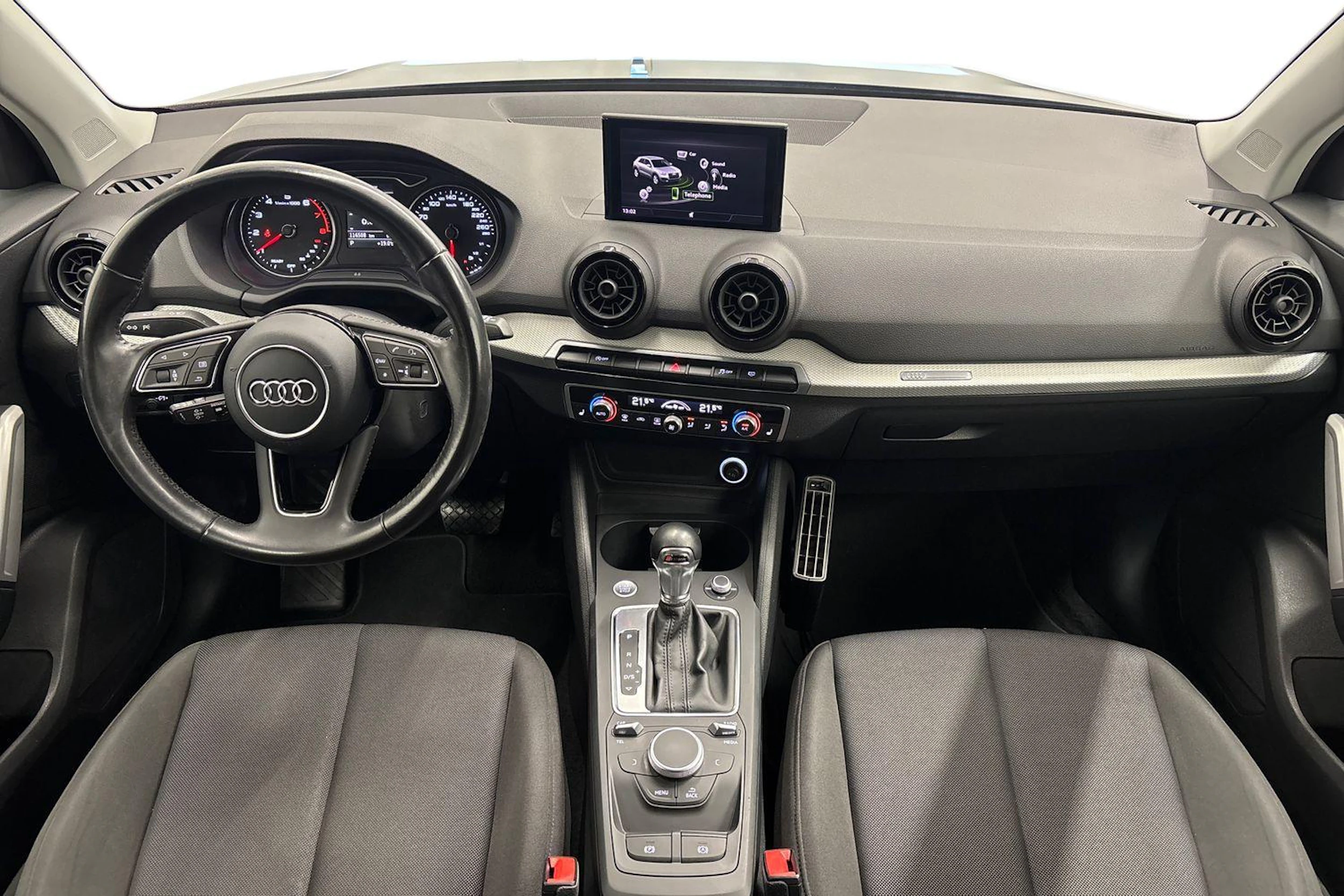 musta Audi Q2 2017 kuva 7.