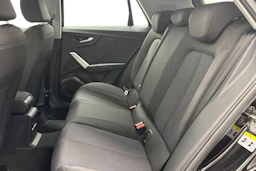 musta Audi Q2 2017 kuva 8.