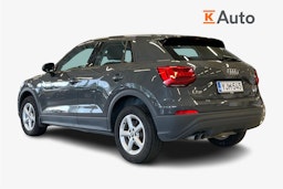Harmaa Audi Q2 2017 kuva 2.