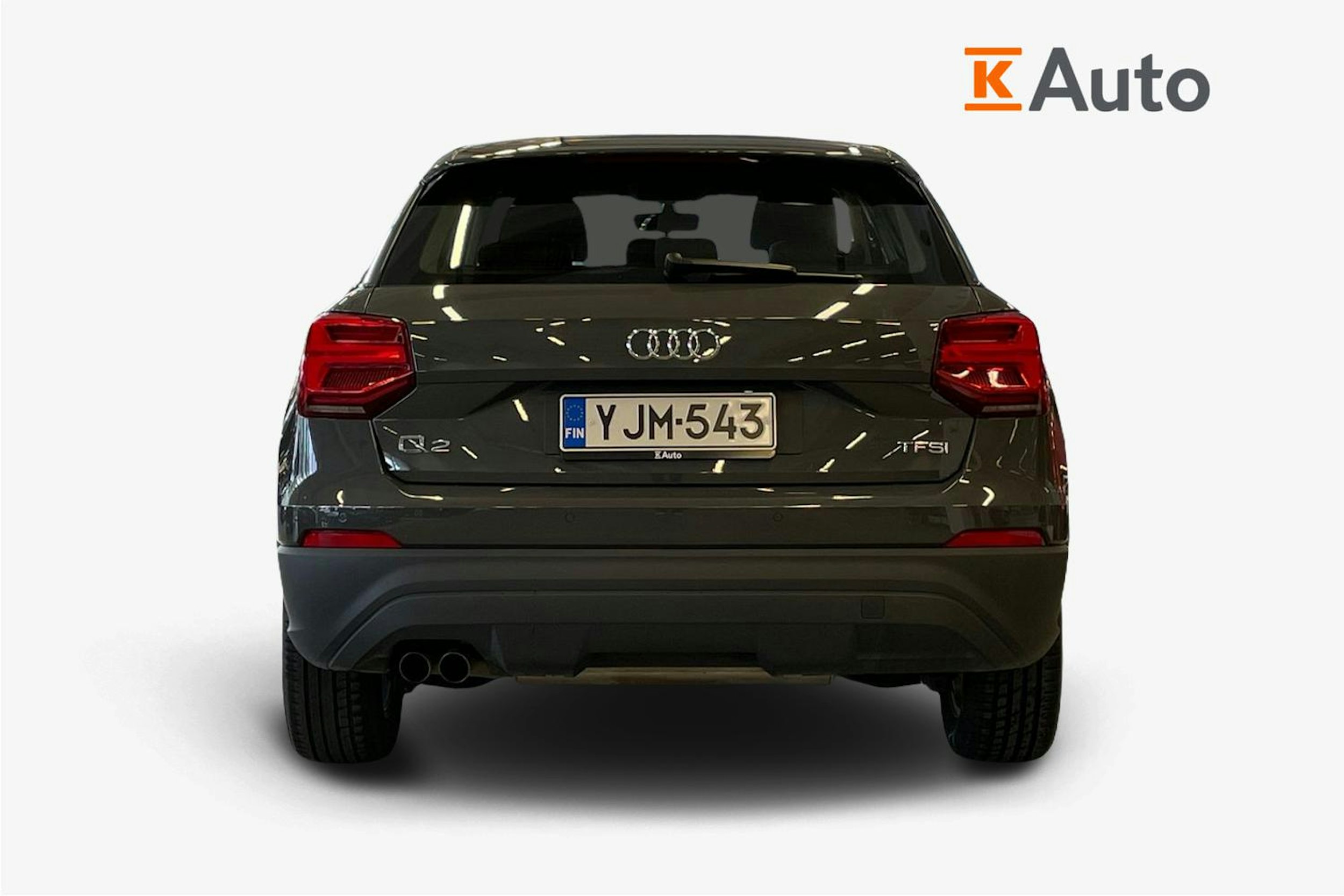 Harmaa Audi Q2 2017 kuva 3.