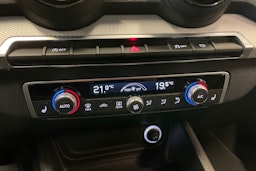 Harmaa Audi Q2 2017 kuva 19.