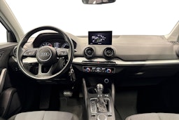 hopea Audi Q2 2018 kuva 9.