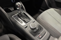 hopea Audi Q2 2018 kuva 22.