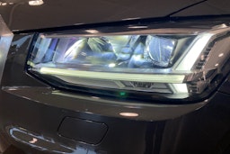 Harmaa Audi Q2 2018 kuva 18.