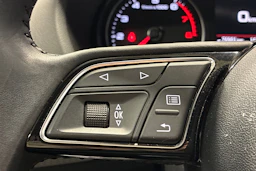 valkoinen Audi Q2 2018 kuva 14.