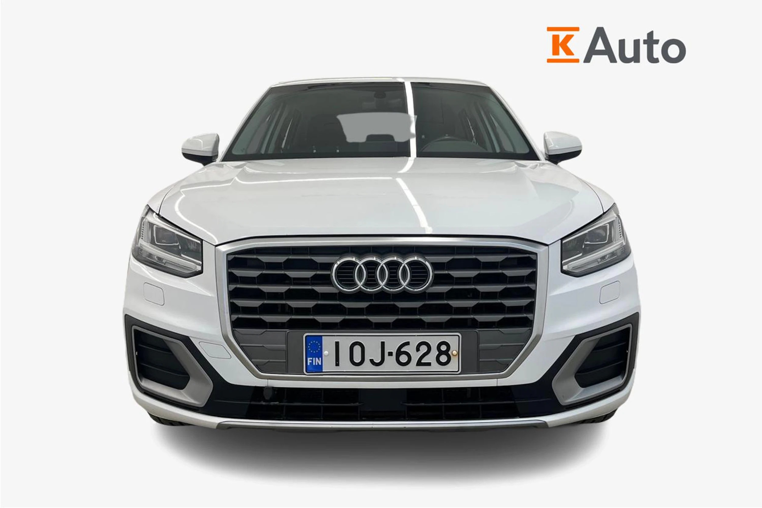Valkoinen Audi Q2 2018 kuva 5.