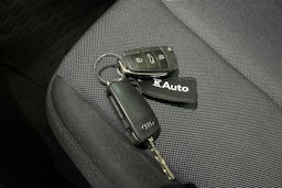 Harmaa Audi Q2 2018 kuva 25.