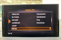hopea Audi Q2 2018 kuva 18.