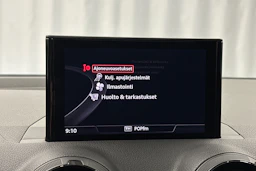 musta Audi Q2 2018 kuva 20.