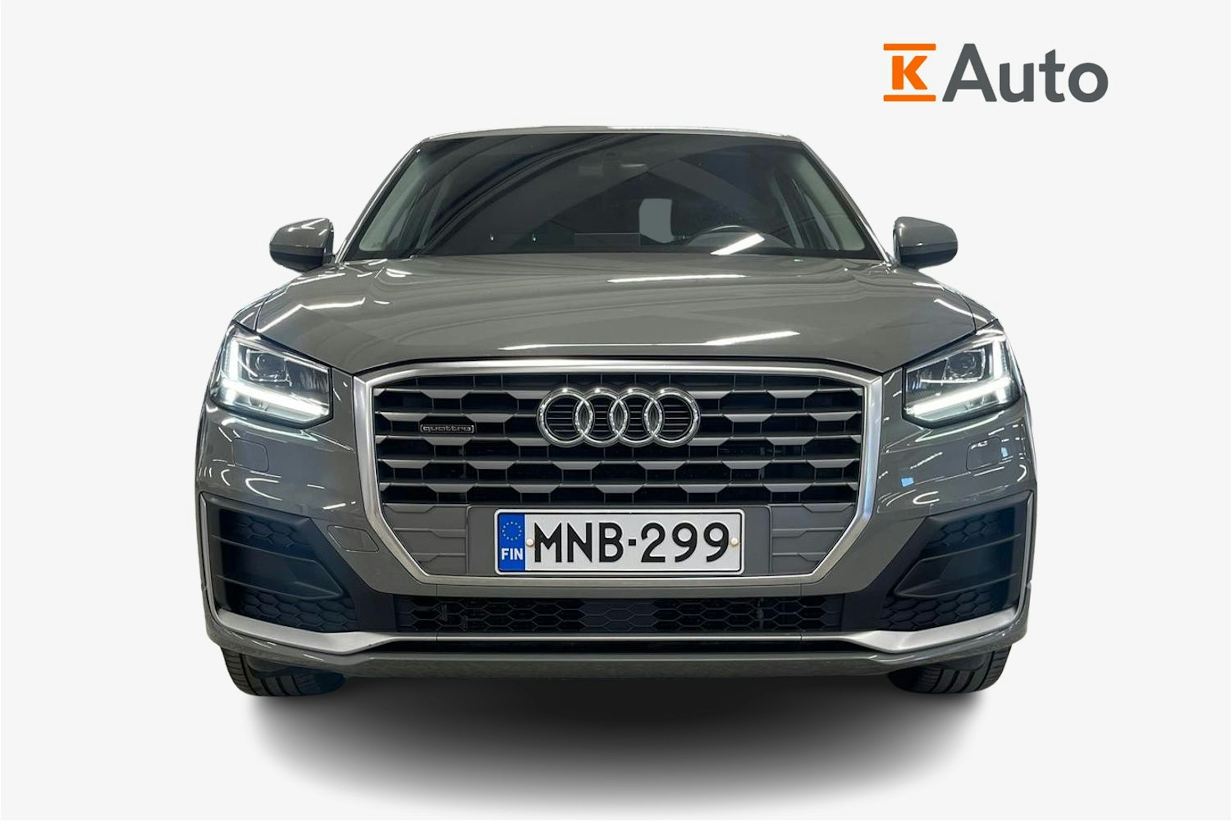 Harmaa Audi Q2 2018 kuva 5.