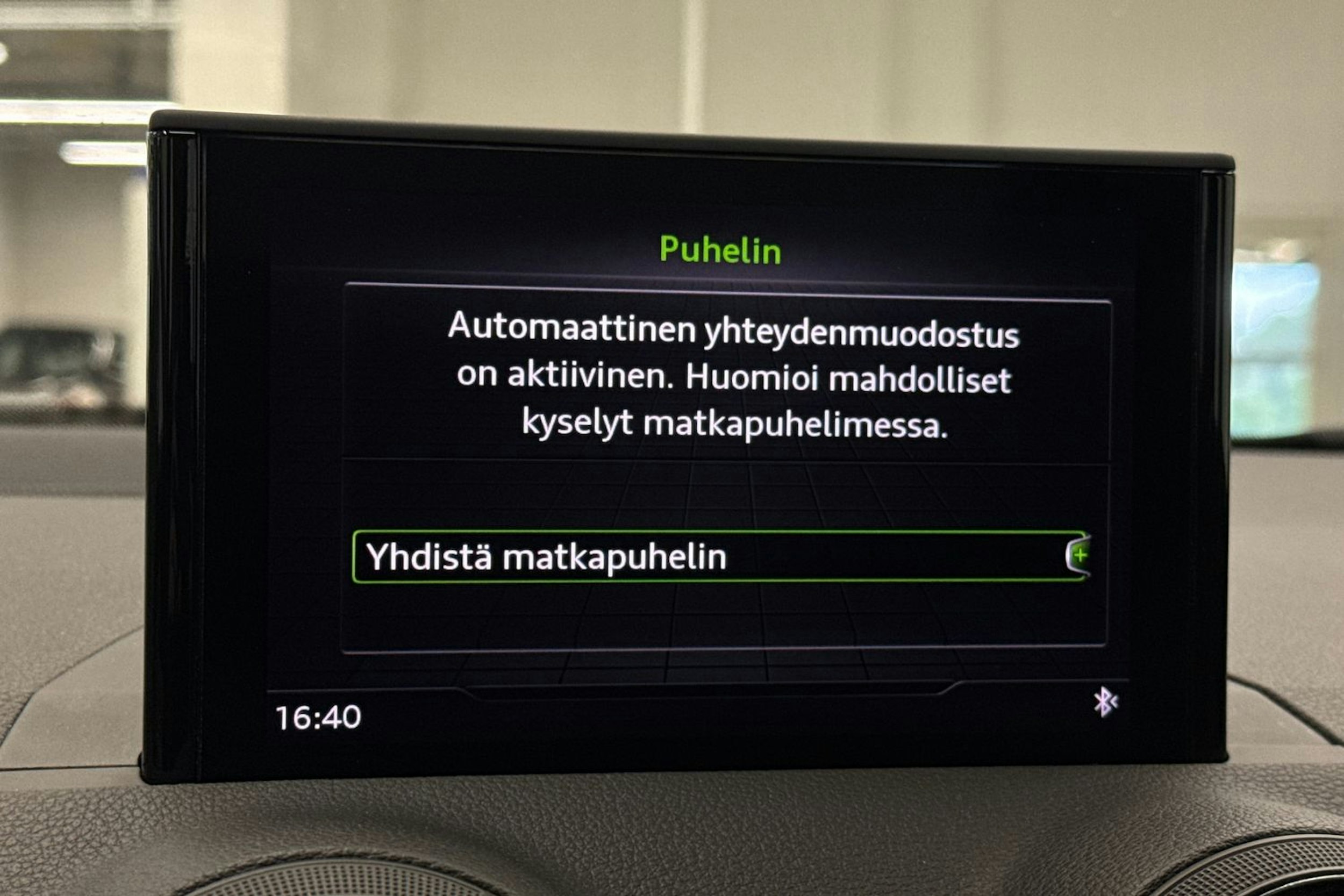 Sininen Audi Q2 2018 kuva 25.