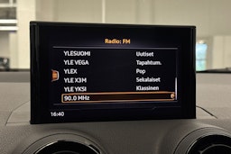 Sininen Audi Q2 2018 kuva 27.