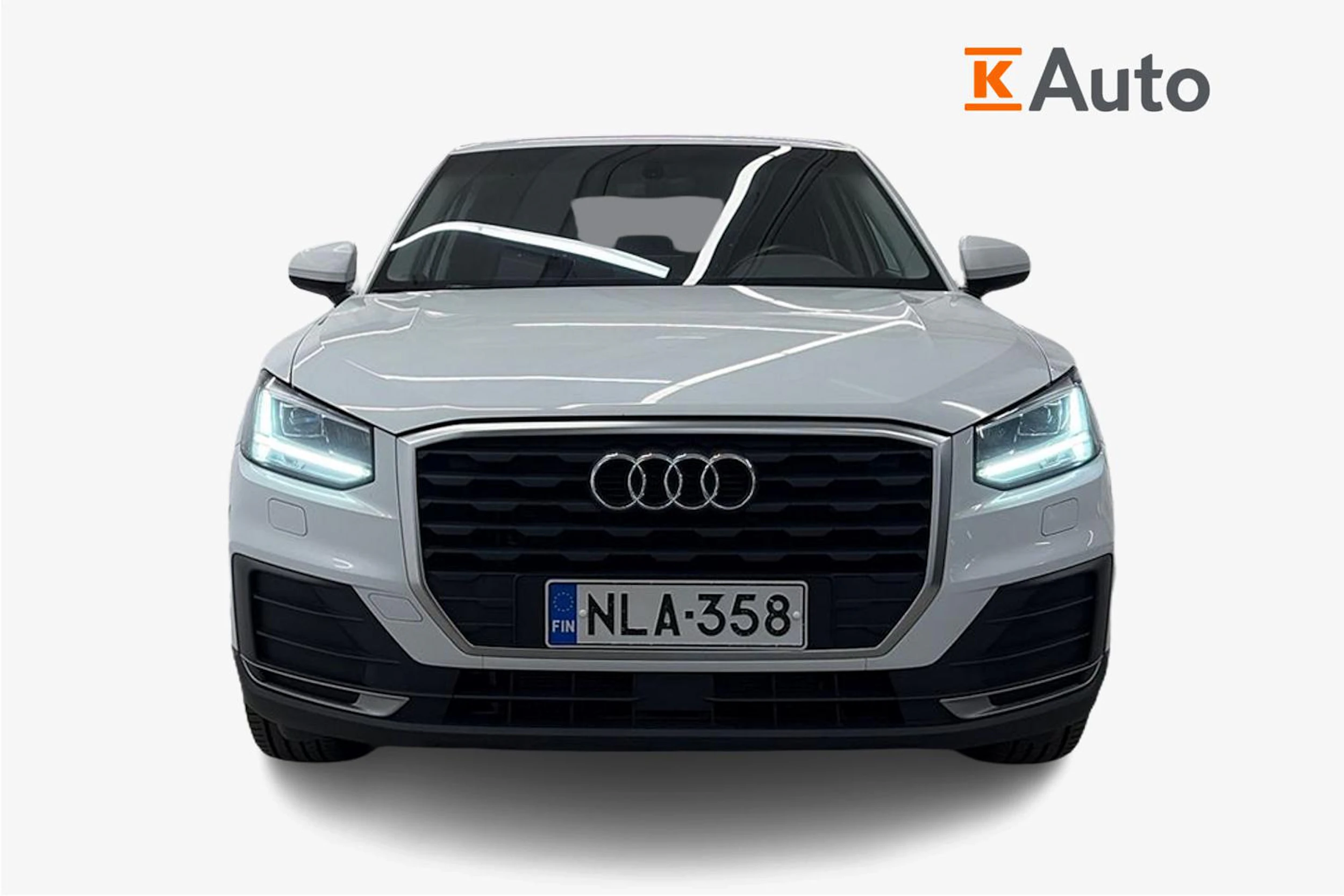 valkoinen Audi Q2 2018 kuva 4.