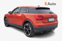 oranssi Audi Q2 2018 kuva 2.