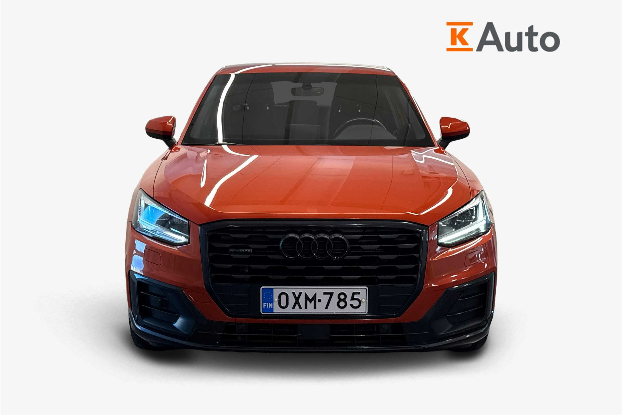 oranssi Audi Q2 2018 kuva 5.