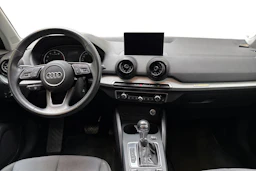 valkoinen Audi Q2 2018 kuva 7.