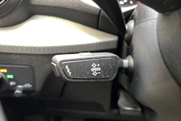 valkoinen Audi Q2 2018 kuva 18.