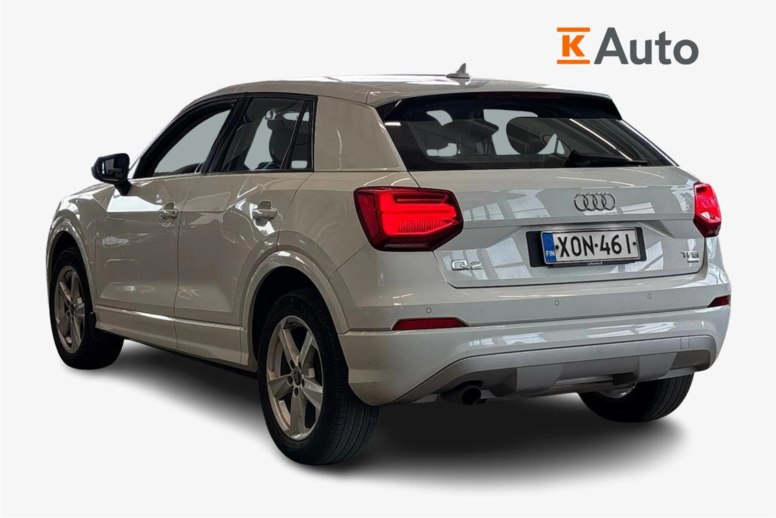 Valkoinen Audi Q2 2018 kuva 2.