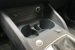 musta Audi Q2 2018 kuva 19.