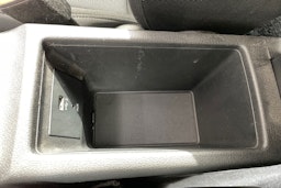 musta Audi Q2 2018 kuva 21.
