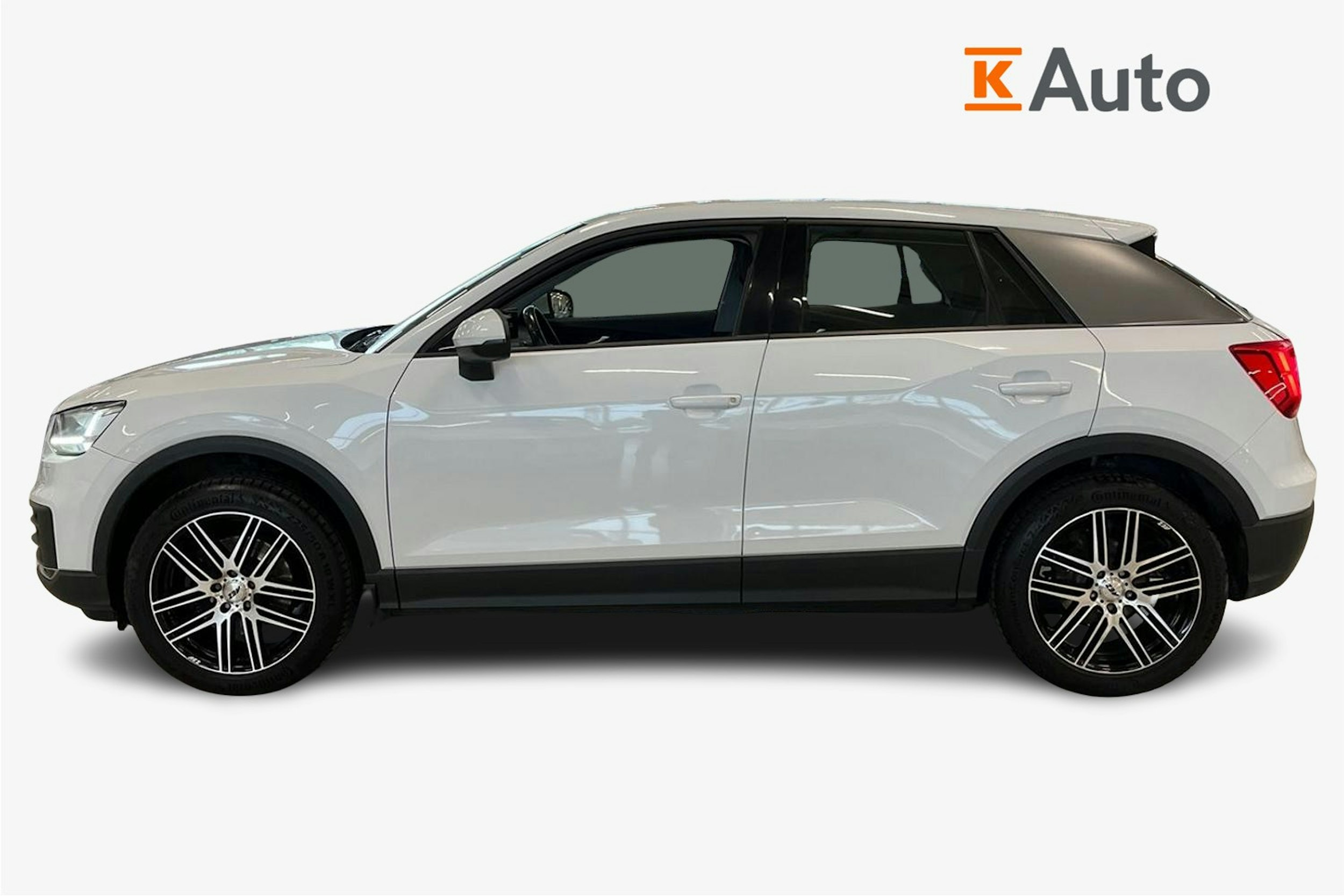 valkoinen Audi Q2 2018 kuva 6.