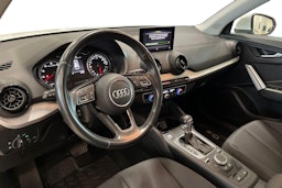 valkoinen Audi Q2 2018 kuva 7.