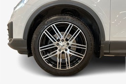 valkoinen Audi Q2 2018 kuva 11.