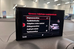 valkoinen Audi Q2 2018 kuva 20.