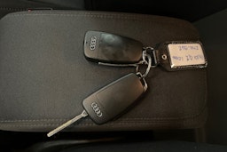 valkoinen Audi Q2 2018 kuva 26.