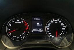 hopea Audi Q2 2019 kuva 21.