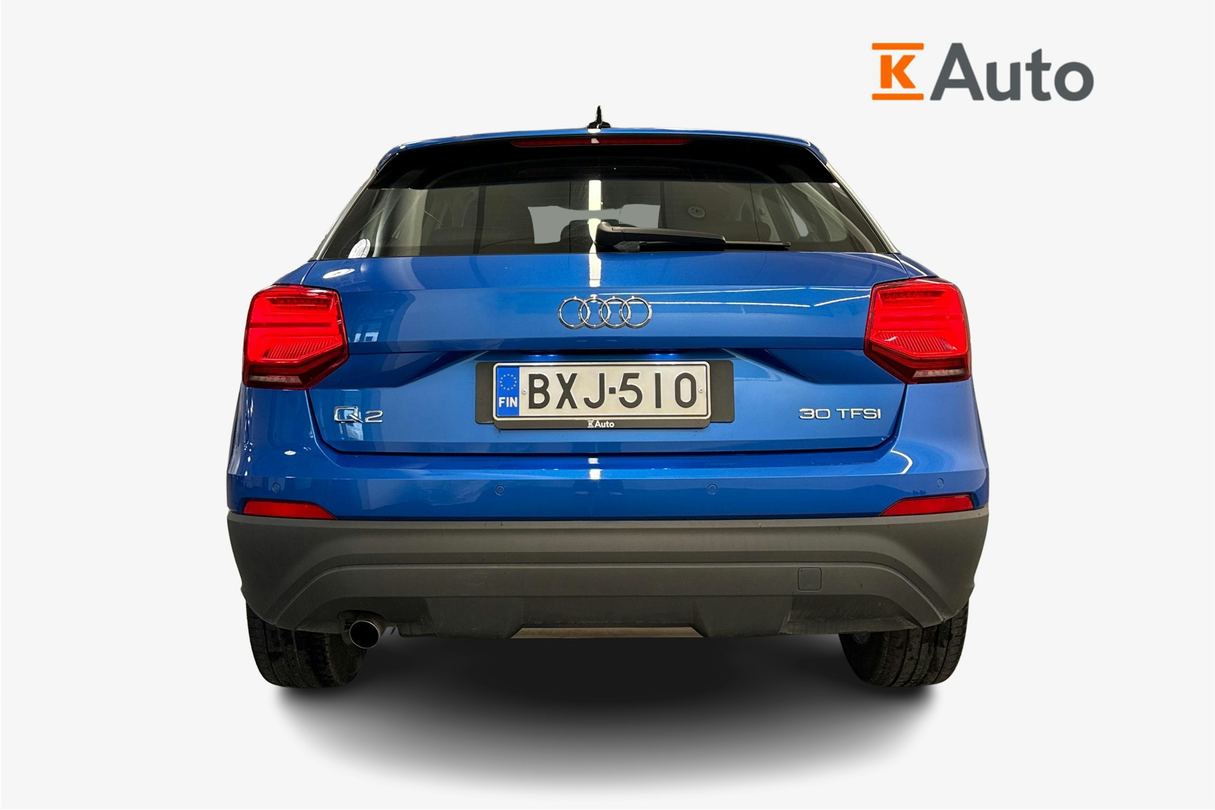 sininen Audi Q2 2019 kuva 3.
