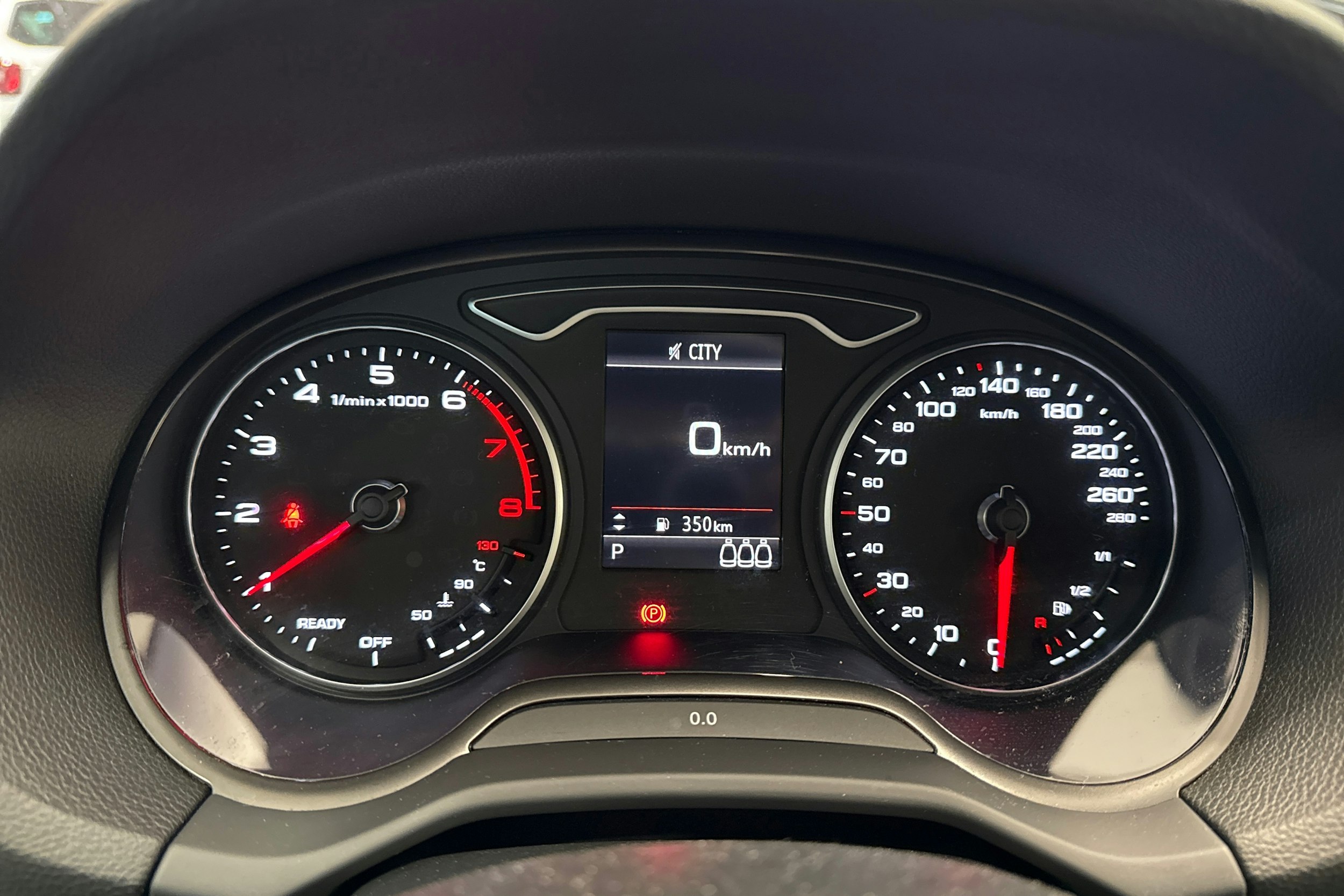 sininen Audi Q2 2019 kuva 11.