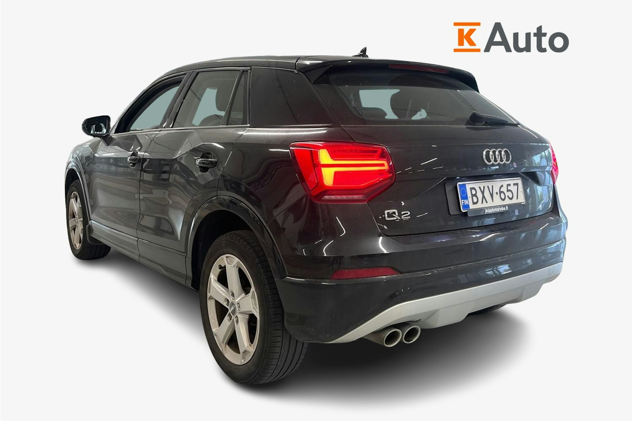 musta Audi Q2 2019 kuva 2.