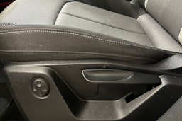musta Audi Q2 2019 kuva 15.