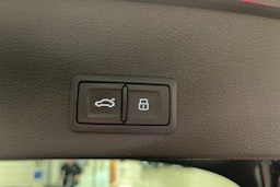 musta Audi Q2 2019 kuva 27.