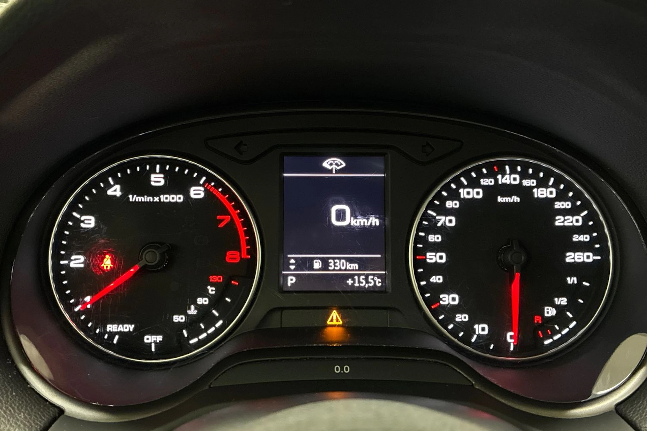 valkoinen Audi Q2 2019 kuva 12.