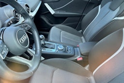 hopea Audi Q2 2019 kuva 3.