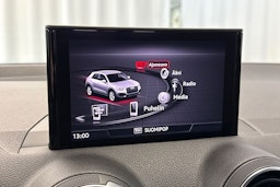 sininen Audi Q2 2019 kuva 19.