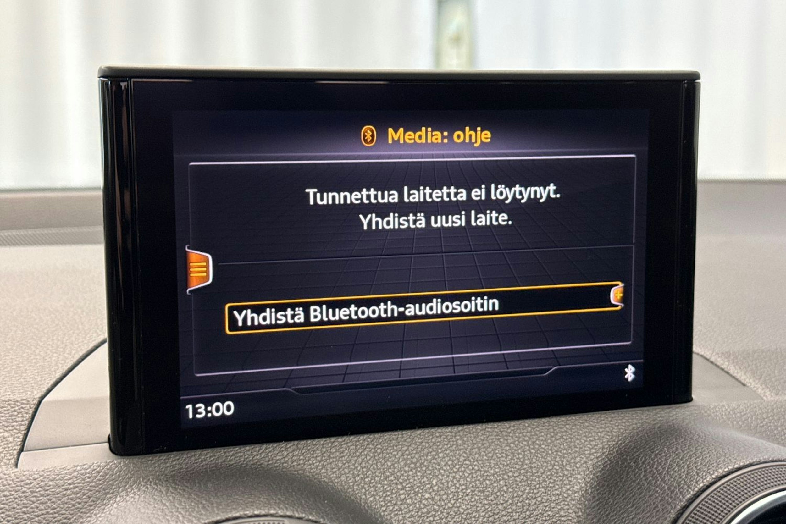 sininen Audi Q2 2019 kuva 20.