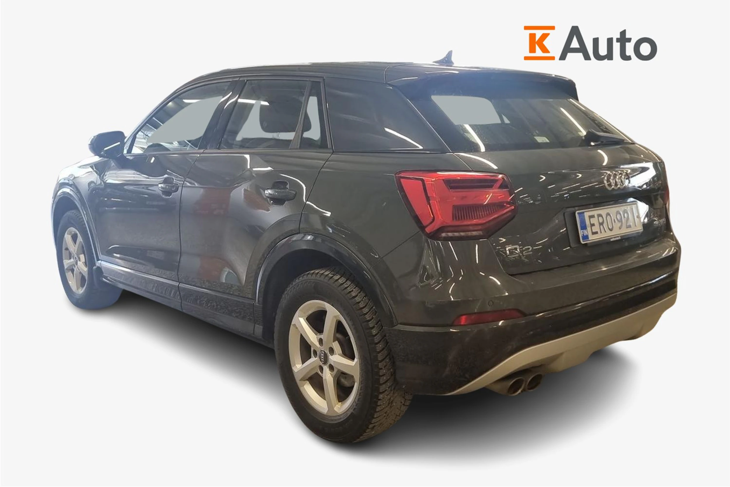 harmaa Audi Q2 2019 kuva 2.