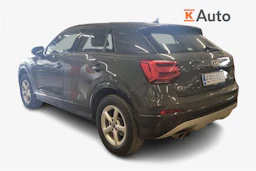 harmaa Audi Q2 2019 kuva 2.