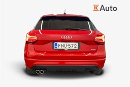 Punainen Audi Q2 2019 kuva 3.