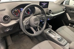 hopea Audi Q2 2019 kuva 7.