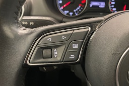 hopea Audi Q2 2019 kuva 17.
