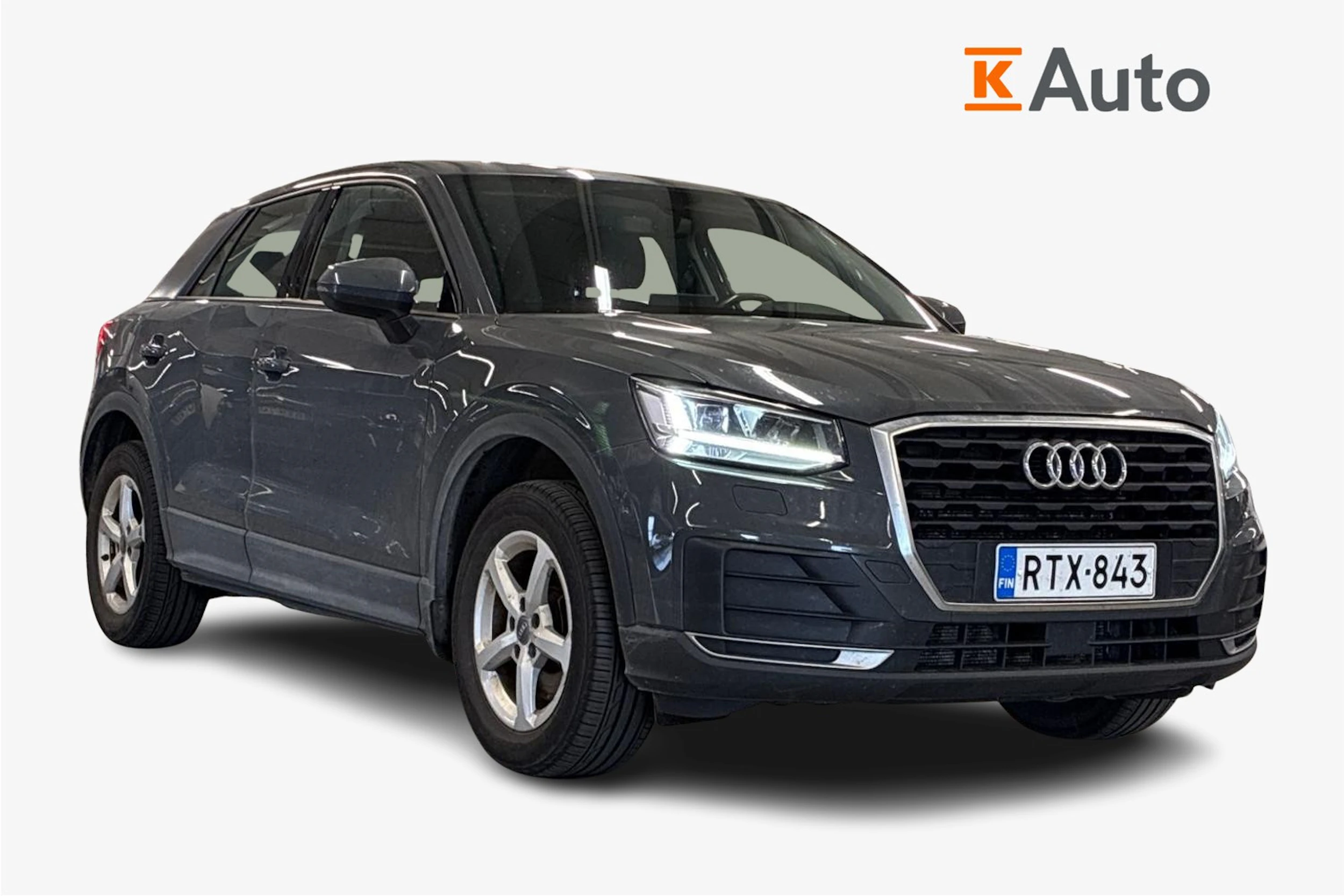 met. harmaa Audi Q2 2019 kuva 1.
