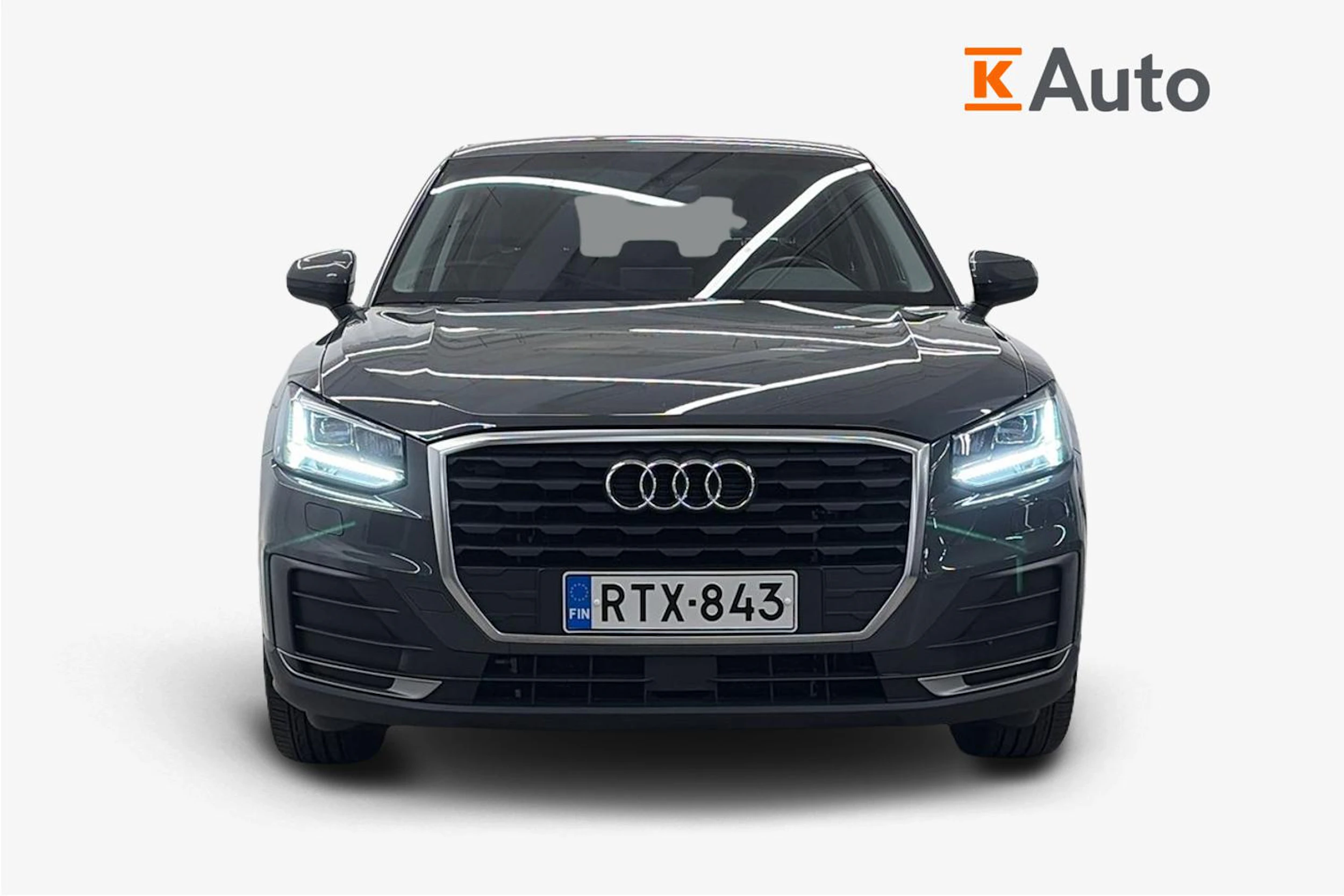 met. harmaa Audi Q2 2019 kuva 4.
