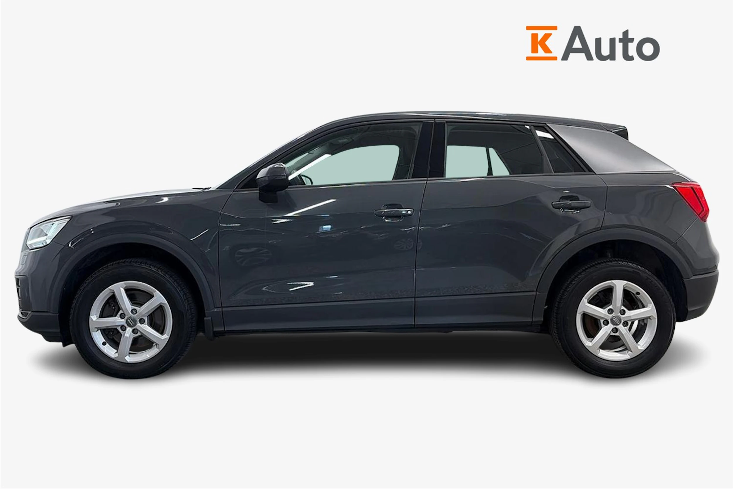 met. harmaa Audi Q2 2019 kuva 5.
