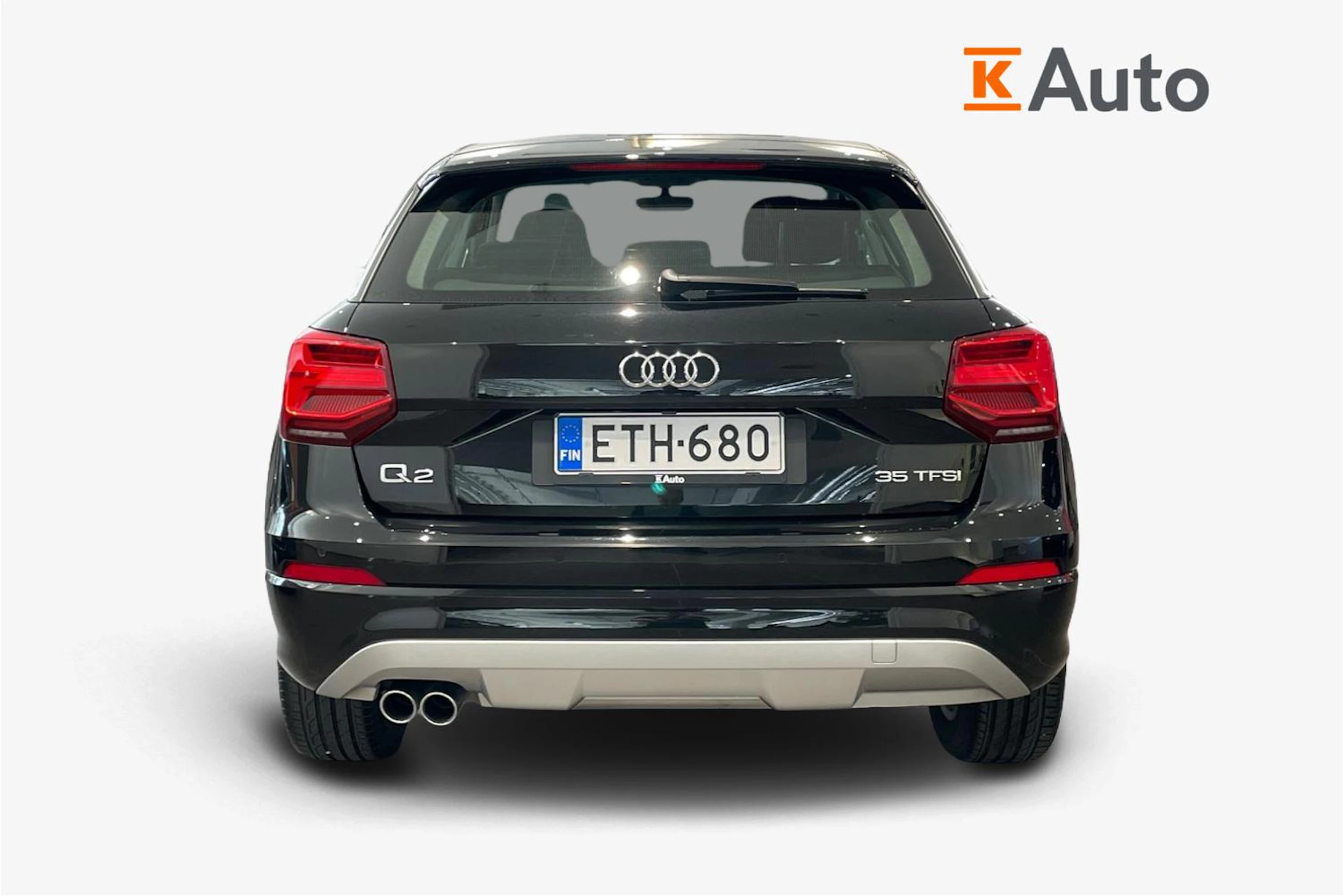 musta Audi Q2 2020 kuva 3.