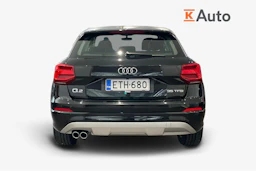 musta Audi Q2 2020 kuva 3.