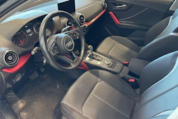 musta Audi Q2 2020 kuva 3.